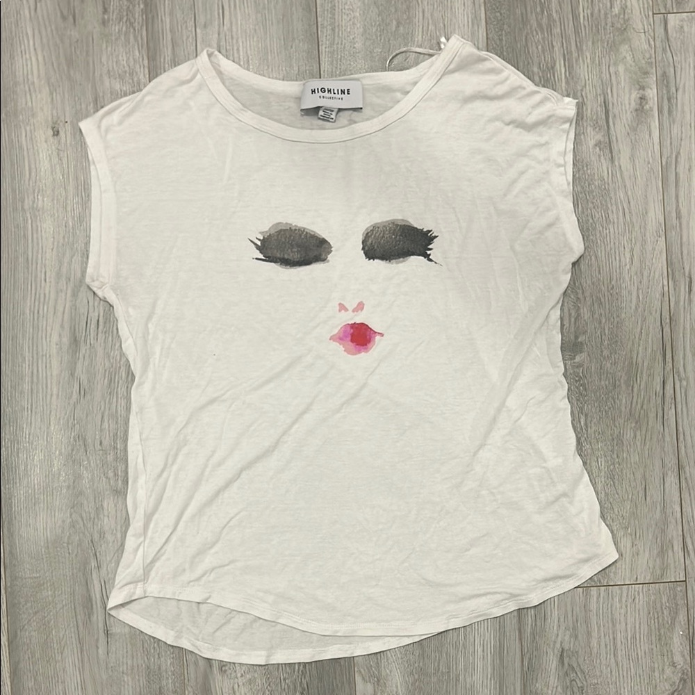 Highline Collective - White tshirt with face - Size XS